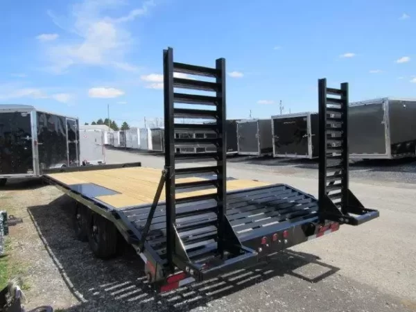 Big Tex 102″ x 20′ Deckover Equipment Trailer Self Clean Beavertail - Image 4