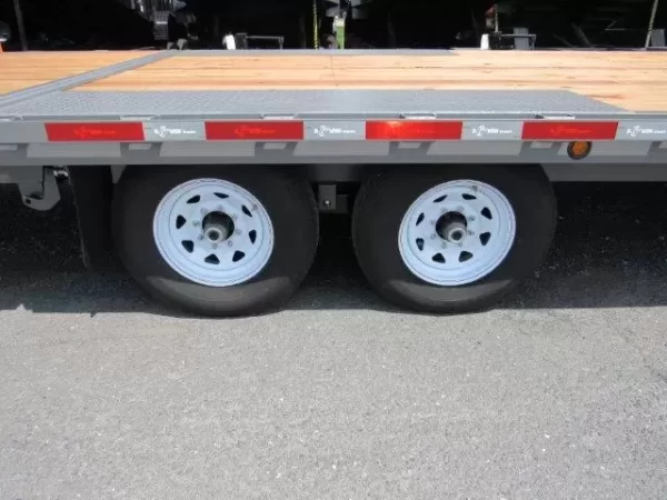 BWise 8 x 28 Deckover Equipment Trailer Beavertail - Image 3