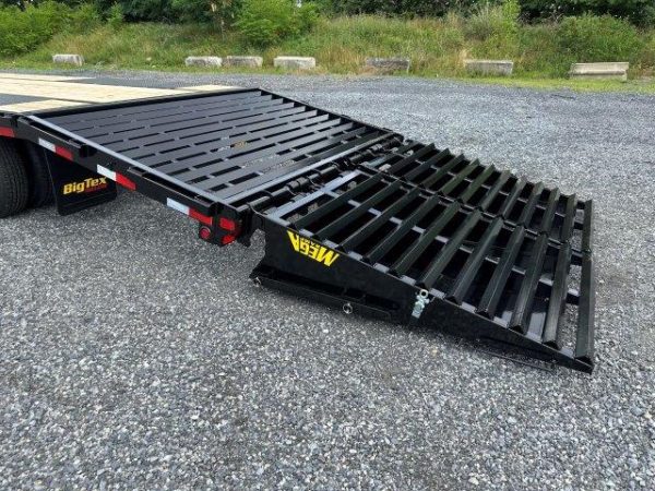 Big Tex 8.5 x 35 Gooseneck Deckover Equipment Trailer – Mega Ramps - Image 3