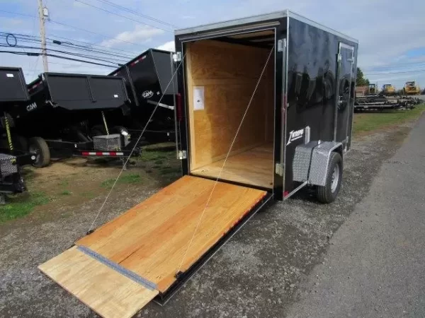 Homesteader 5 x 10 Enclosed V-Nose Cargo Trailer – Ramp Door - Image 5