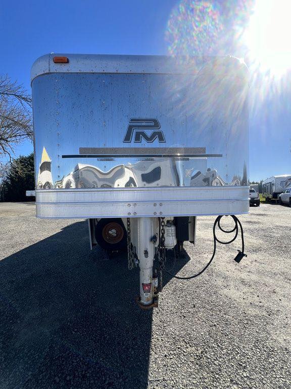 2009 Platinum Coach 3 Horse 16' LQ | Outlaw Conversion Horse Trailer with Slide 38 2009 Platinum Coach 3 Horse 16' LQ | Outlaw Conversion Horse Trailer with Slide - Image 38