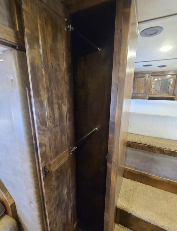 2017 Platinum Coach 4 Horse Trailer 12'8" LQ | Outlaw Conversion 25 2017 Platinum Coach 4 Horse Trailer 12'8" LQ | Outlaw Conversion - Image 25