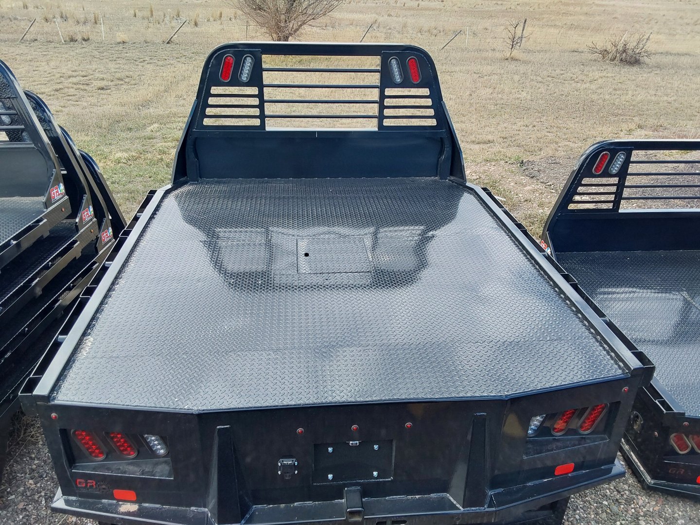 New 2025 GR Skirted Flatbed Truck Bed | Dually Gooseneck Long Bed 3 New 2025 GR Skirted Flatbed Truck Bed | Dually Gooseneck Long Bed - Image 3