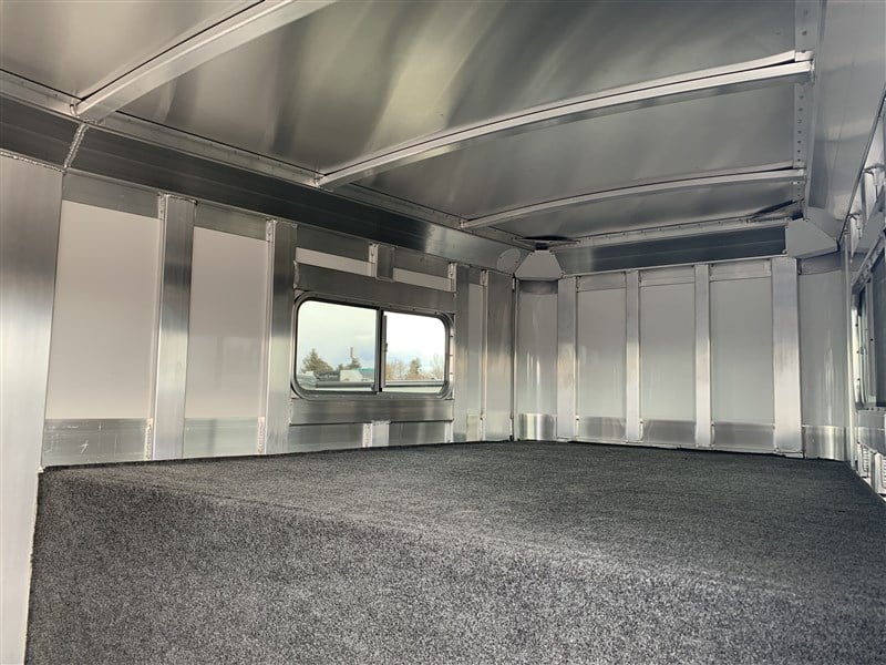 New 2024 4 Star 2+1 Warmblood Gooseneck Horse Trailer 10 New 2024 4 Star 2+1 Warmblood Gooseneck Horse Trailer - Image 10