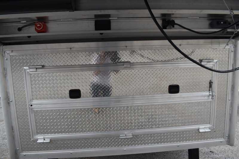 Used 2021 Lakota BigHorn 5 Horse Living Quarters Trailer w/ Bunks 37 Used 2021 Lakota BigHorn 5 Horse Living Quarters Trailer w/ Bunks - Image 37