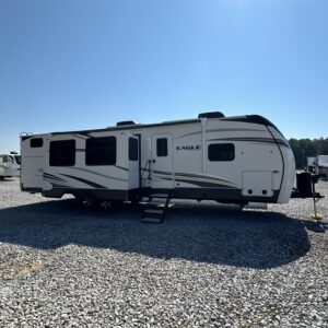 Used 2022 Jayco Eagle HT 312BHOK Half-Ton 5th Wheel w/ Bunks & Outdoor Kitchen