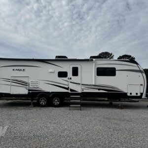 Used 2022 Jayco Eagle HT 320FBOK Travel Trailer w/ Front Suite & Outdoor Kitchen
