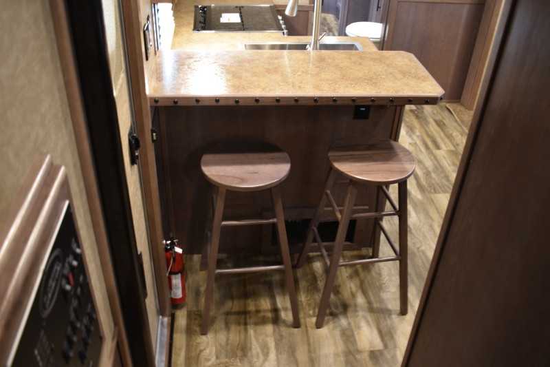 Used 2021 Lakota BigHorn 5 Horse Living Quarters Trailer w/ Bunks 29 Used 2021 Lakota BigHorn 5 Horse Living Quarters Trailer w/ Bunks - Image 29