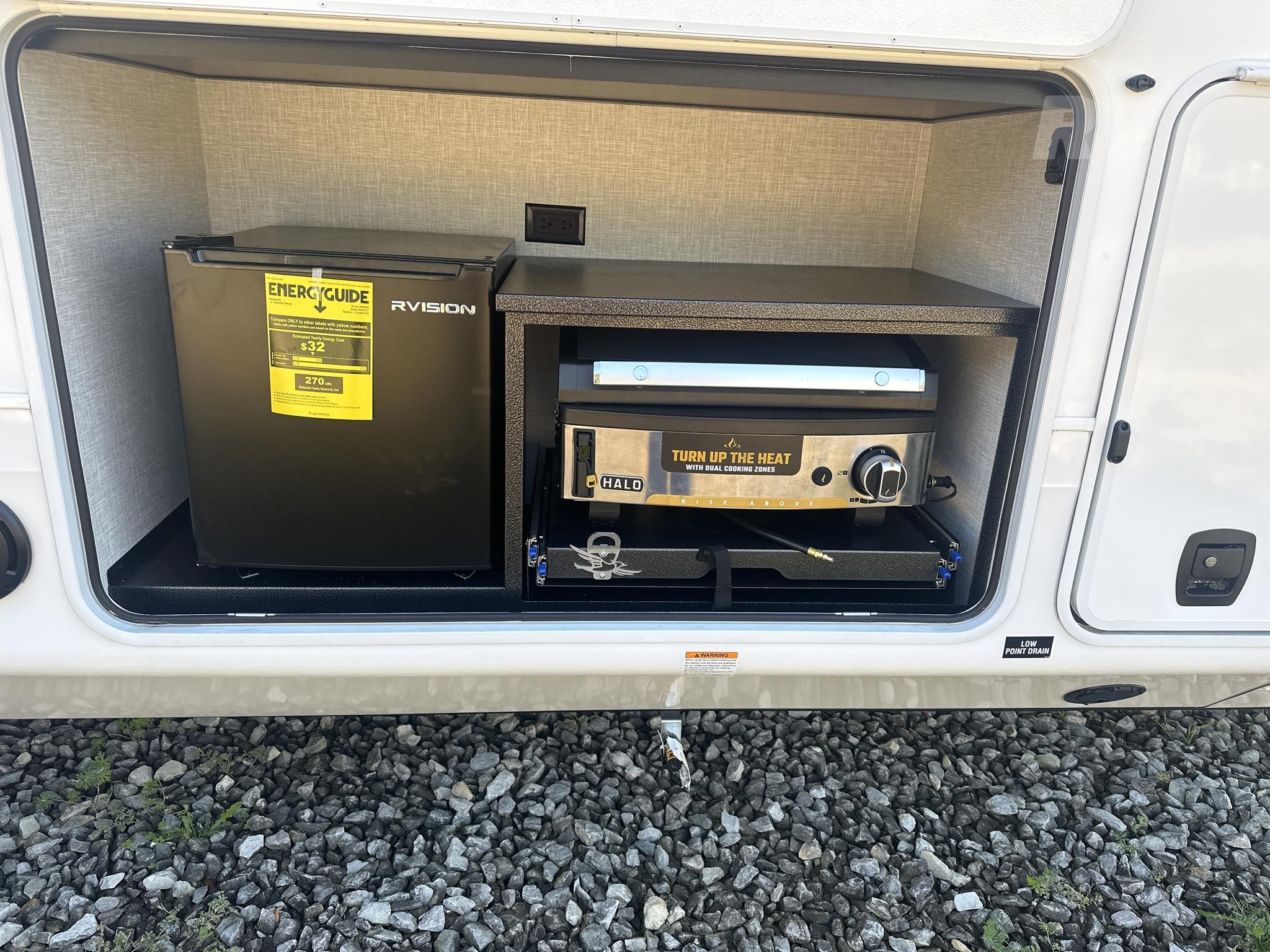 New 2025 Jayco North Point 377RLBH Luxury Bunkhouse 5th Wheel 20 New 2025 Jayco North Point 377RLBH Luxury Bunkhouse 5th Wheel - Image 20