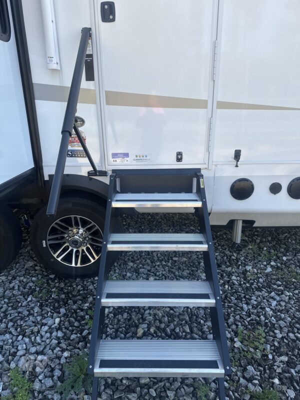 New 2025 Jayco North Point 377RLBH Luxury Bunkhouse 5th Wheel 17 New 2025 Jayco North Point 377RLBH Luxury Bunkhouse 5th Wheel - Image 17