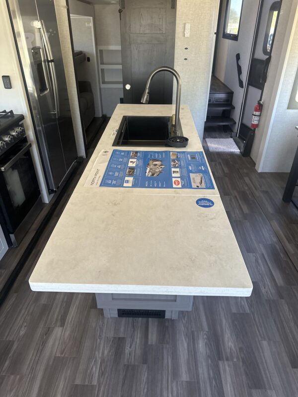 New 2025 Jayco North Point 377RLBH Luxury Bunkhouse 5th Wheel 15 New 2025 Jayco North Point 377RLBH Luxury Bunkhouse 5th Wheel - Image 15