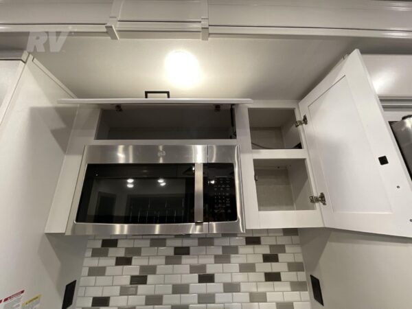 New 2025 Highland Ridge Open Range 3X 390TBS Bunkhouse 5th Wheel 44 New 2025 Highland Ridge Open Range 3X 390TBS Bunkhouse 5th Wheel - Image 44