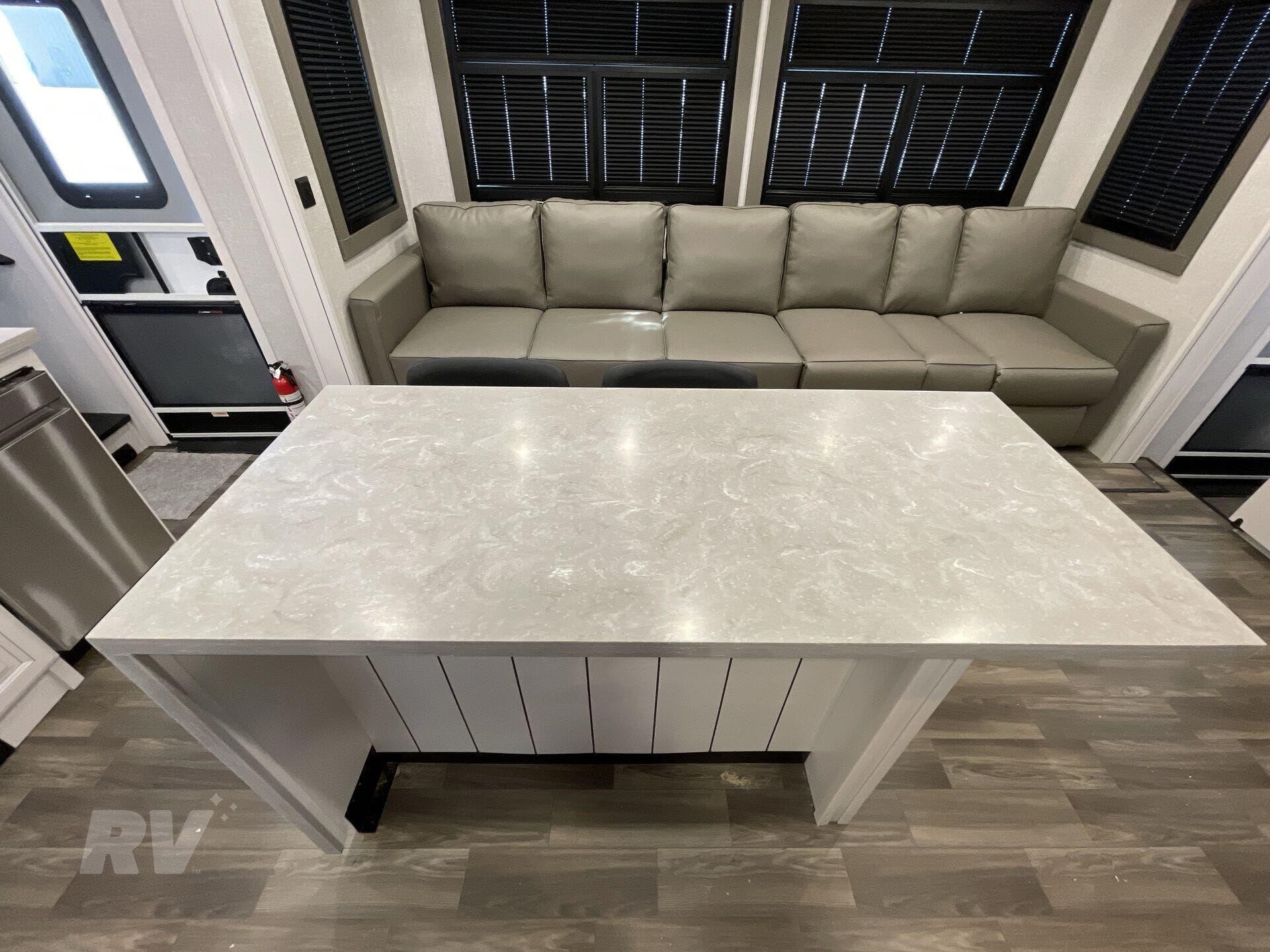 New 2025 Highland Ridge Open Range 3X 390TBS Bunkhouse 5th Wheel 37 New 2025 Highland Ridge Open Range 3X 390TBS Bunkhouse 5th Wheel - Image 37