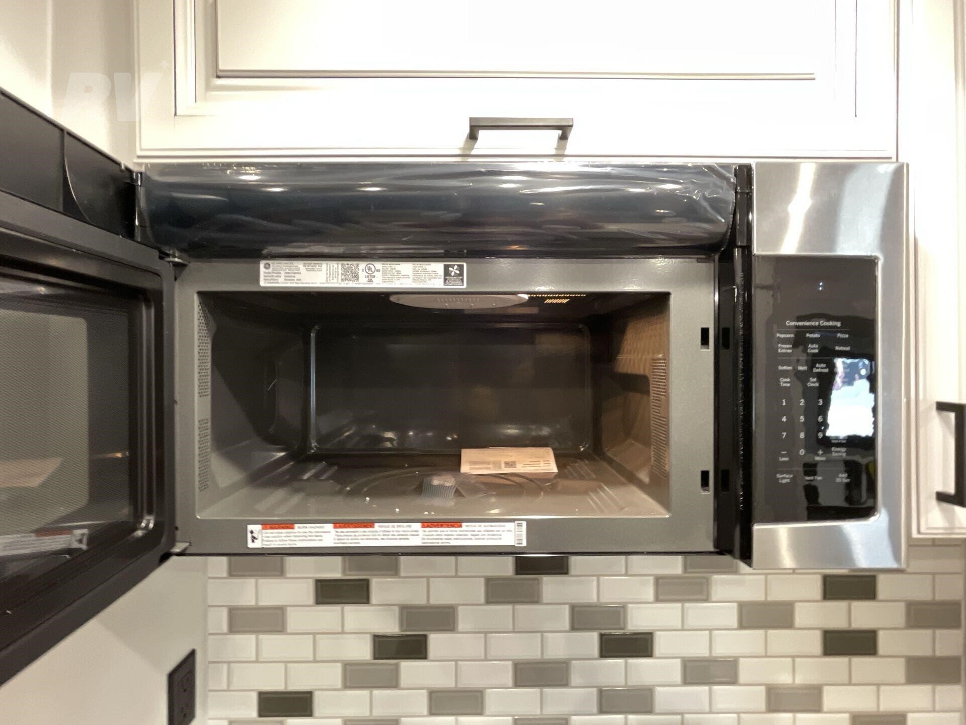 New 2025 Highland Ridge Open Range 3X 390TBS Bunkhouse 5th Wheel 42 New 2025 Highland Ridge Open Range 3X 390TBS Bunkhouse 5th Wheel - Image 42