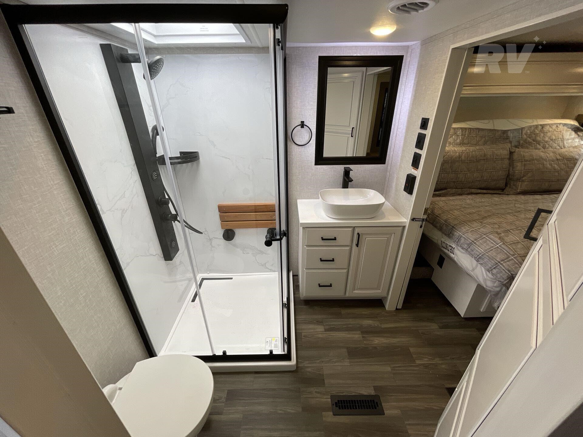 New 2025 Highland Ridge Open Range 3X 390TBS Bunkhouse 5th Wheel 14 New 2025 Highland Ridge Open Range 3X 390TBS Bunkhouse 5th Wheel - Image 14