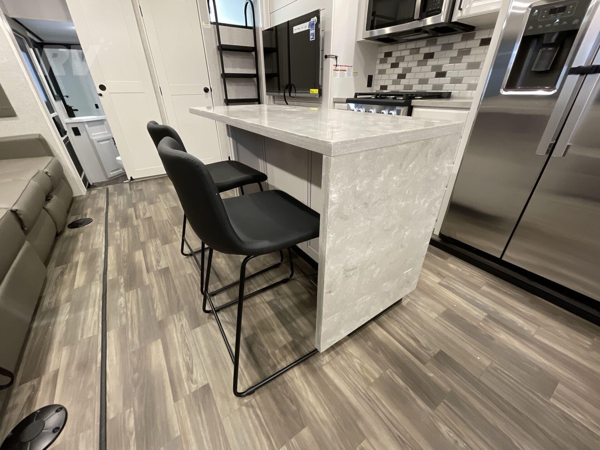 New 2025 Highland Ridge Open Range 3X 390TBS Bunkhouse 5th Wheel 27 New 2025 Highland Ridge Open Range 3X 390TBS Bunkhouse 5th Wheel - Image 27