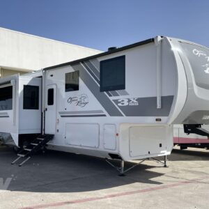 New 2025 Highland Ridge Open Range 3X 390TBS Bunkhouse 5th Wheel