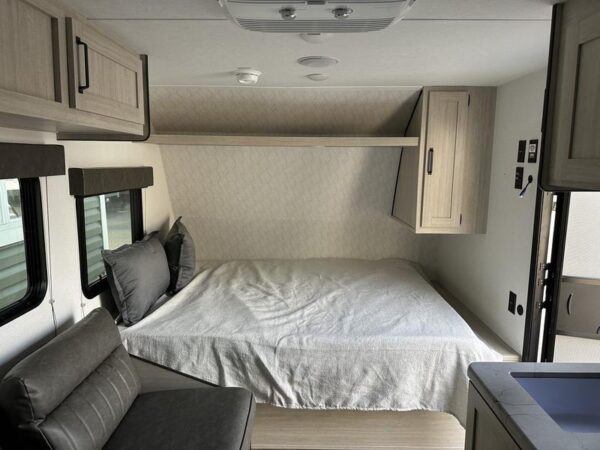 New 2025 Palomino Puma 16BHCE Bunkhouse Travel Trailer 2 New 2025 Palomino Puma 16BHCE Bunkhouse Travel Trailer - Image 2