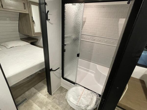 New 2025 Palomino Puma 227RK Rear Kitchen Travel Trailer 4 New 2025 Palomino Puma 227RK Rear Kitchen Travel Trailer - Image 4