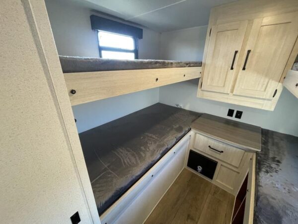 New 2025 Palomino Puma 304BHCE Bunkhouse Travel Trailer 3 New 2025 Palomino Puma 304BHCE Bunkhouse Travel Trailer - Image 3