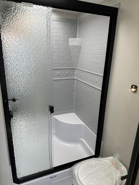 New 2025 Palomino Puma 31RLQS Rear Living Travel Trailer 5 New 2025 Palomino Puma 31RLQS Rear Living Travel Trailer - Image 5